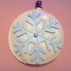 BNNU Portland Leather Snowflake Keychain